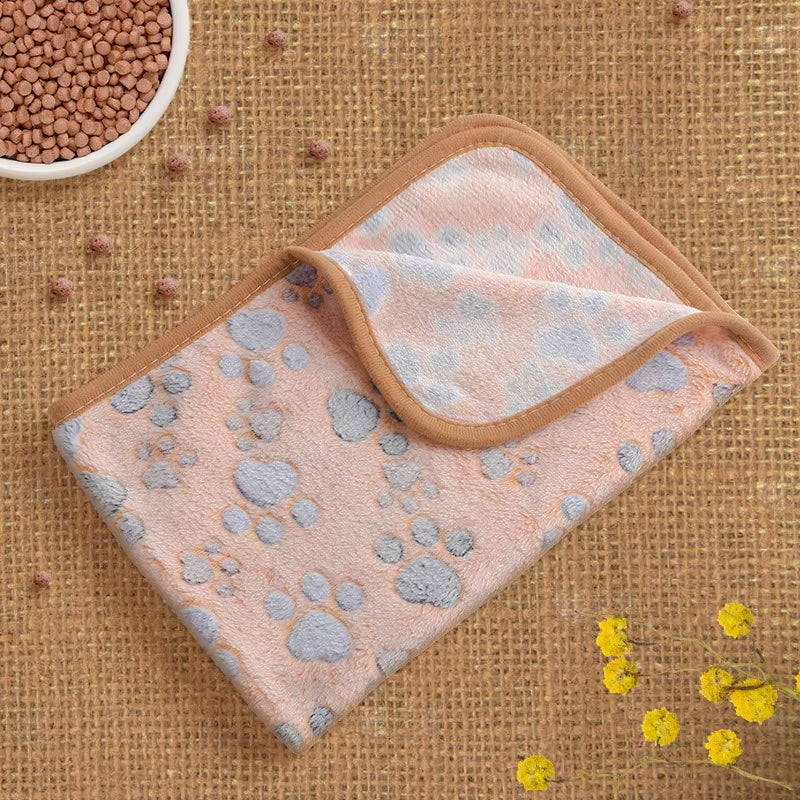 Manta de franela con estampado de patas para mascotas: cálida, suave y sin desprendimiento de pelo. Manta universal para gatos y perros. Almohadilla para gatos.